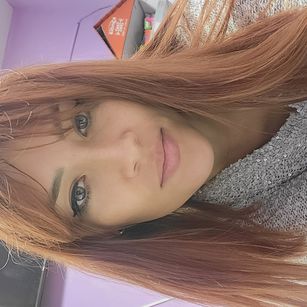 Model - Lyinda passionate