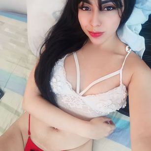 Model - Whitney fetish