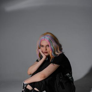 Model - HotZlata dance