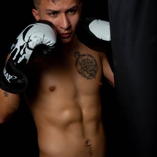 Model - Martin Levy cum