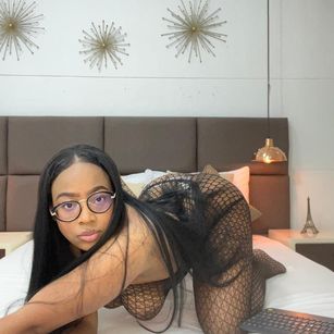 Model - Lorens Clark squirt