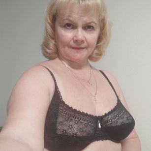 Model - Betsi_Hot cute