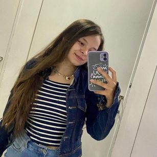 Model - Violette Keys latina