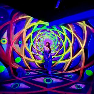 Model - Violette Keys latina