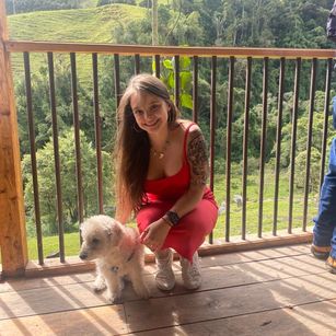 Model - Violette Keys latina