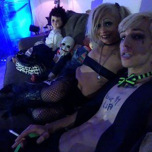 Model - King Vladmir Vein amp Queen Adalaid Assphxia fetish