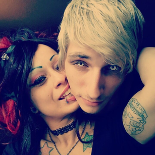 Model - King Vladmir Vein amp Queen Adalaid Assphxia smoking