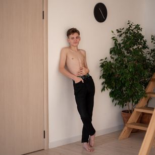 Model - Thomas teen