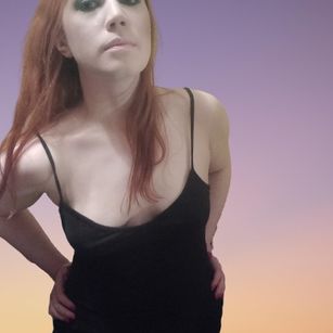 Model - Rosie Posie 7 redhead