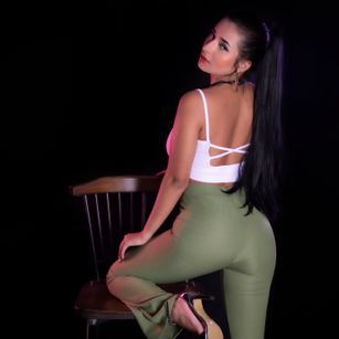 Model - Sharon Stark young