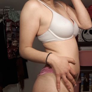 Model - Jonesys Momma brunette