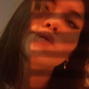 Model - Jess striptease