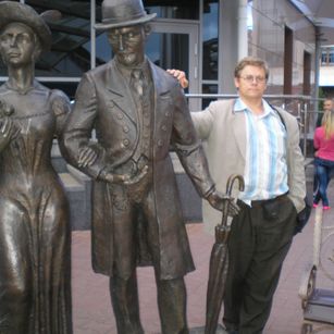 Model - MrUlad handjob