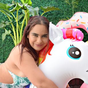 Model - EmmyFisher tits