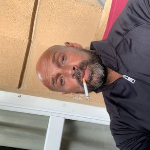 Model - Leonardosa horny