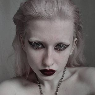 Model - Hairy_Coraline feet