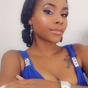 Model - Ashanty D.Brown tits