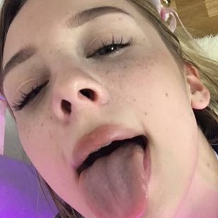 Model - laurainlove skinny