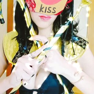 Model - Arab Maya cum