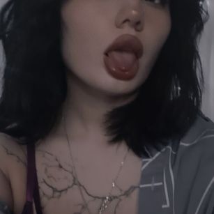 Model - Monica roleplay