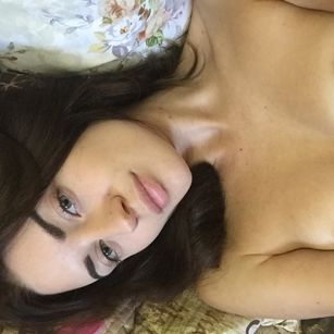 Model - MIA and SteveO couple