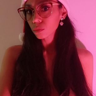 Model - Raquel Cruz athletic