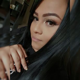 Model - Sthephannye ts