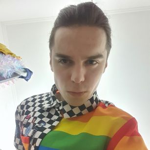 Model - Nicky Licky chess