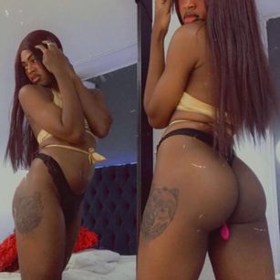 Model - ShenielFox sissy