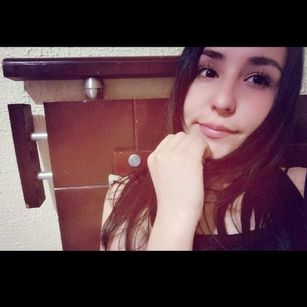 Model - Ana rid hola