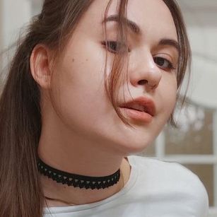 Model - Donttellurwife bigass