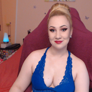 Model - Miss Lexy Gold feet