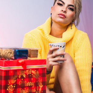 Model - CLOE KOHUT bigass