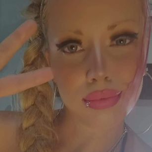 Model - MaxineCayenne_Pregnant cei