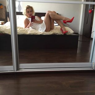 Model - Erika Sells 1