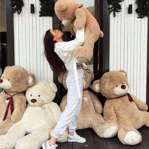 Model - Maxy Maxy skirt