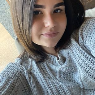 Model - Sweet candy sex