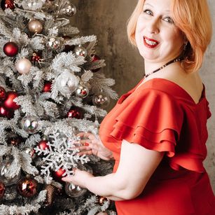 Model - NikolRedMilf dance