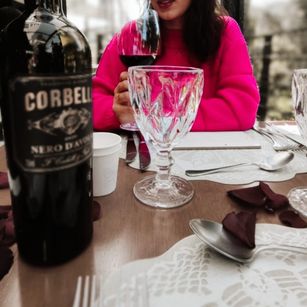 Model - Hidden Kitty footjob