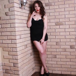 Model - Dayna  6