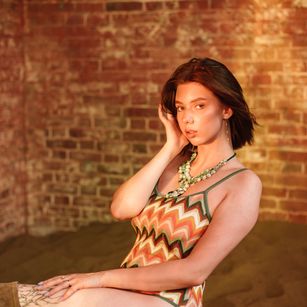 Model - SaraSay dildo