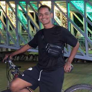 Model - leonarboy nipples