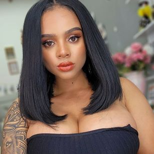 Model - SPHQUEEN_Nicky curvy