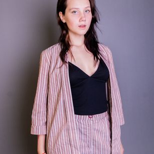 Model - VivienHayes zoom