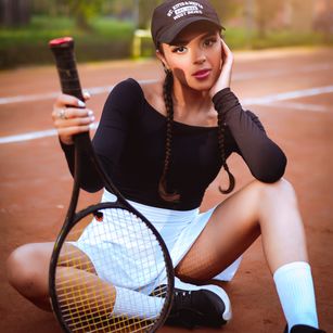 Model - MilaSsnyder flirtatious