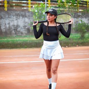 Model - MilaSsnyder joi