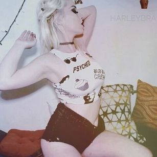 Model - harley brando  deepthroat