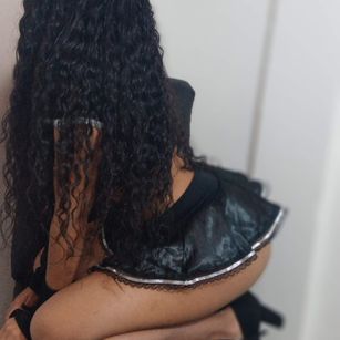 Model - sofia gargantaprofunda