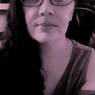 Model - Laura Autumn cei