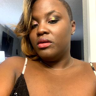 Model - Ria The Savage prettypussy